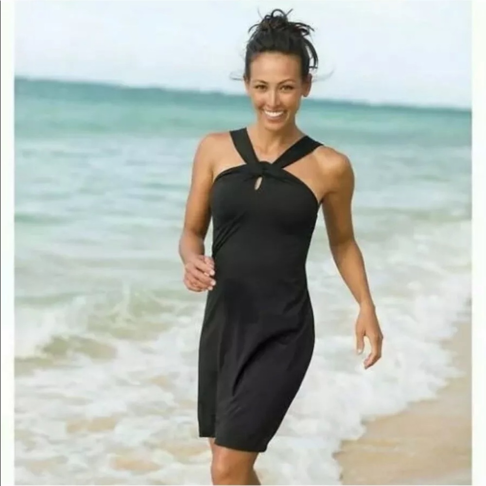 Athletes Kiki black dress